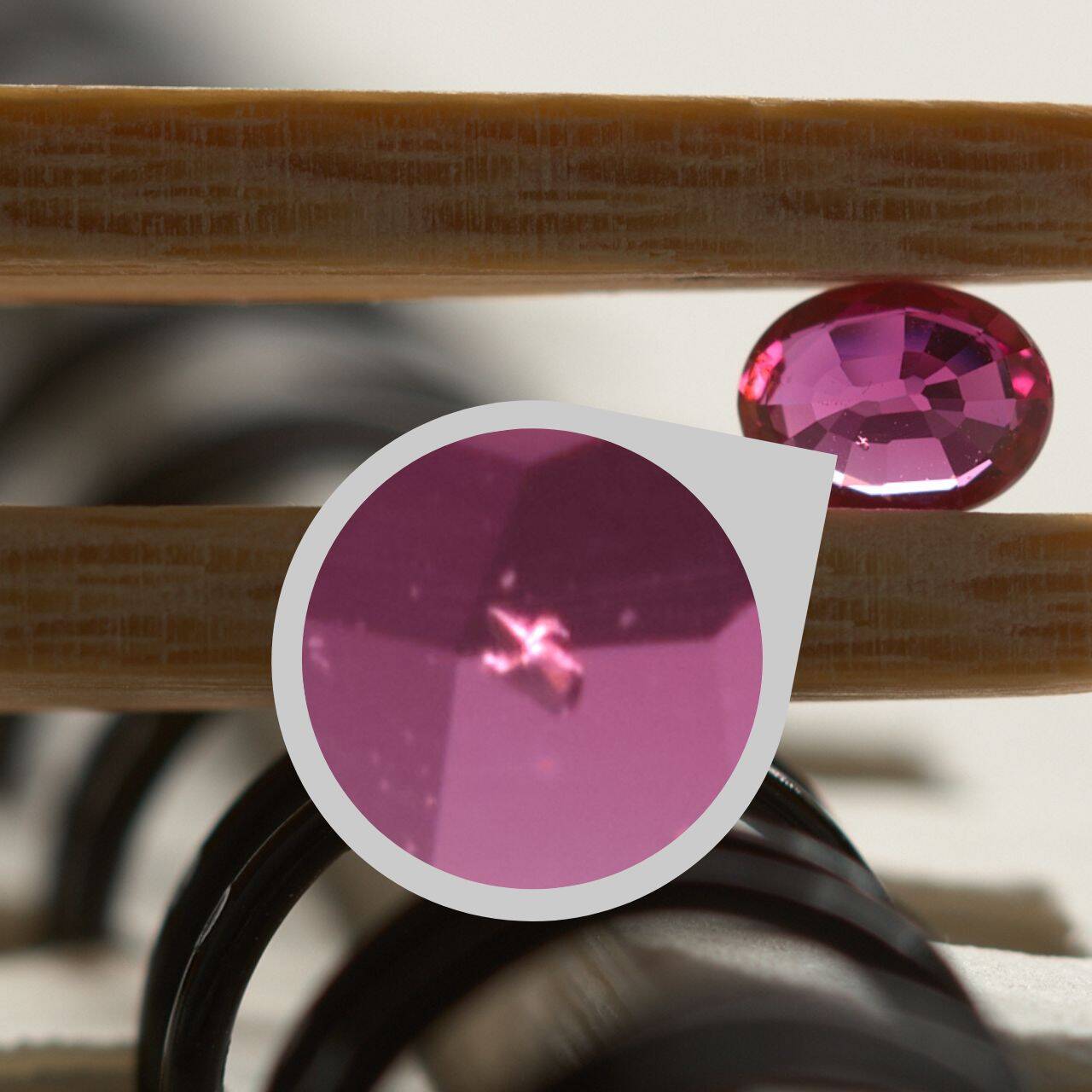 ルビー オーバルミックスカット 0.217ct | awai facets